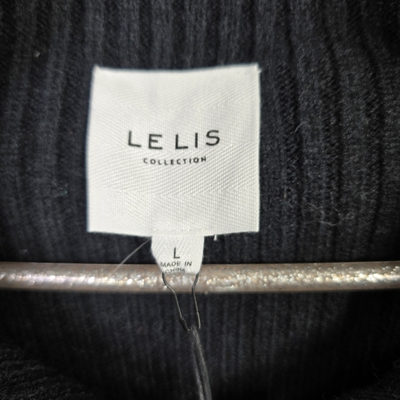 NWT Le Lis Mock Neckline Black Sweater 2 Way Front Zipper Modern Chic Sz Large - Picture 6 of 14
